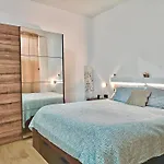 Cozy House דירה